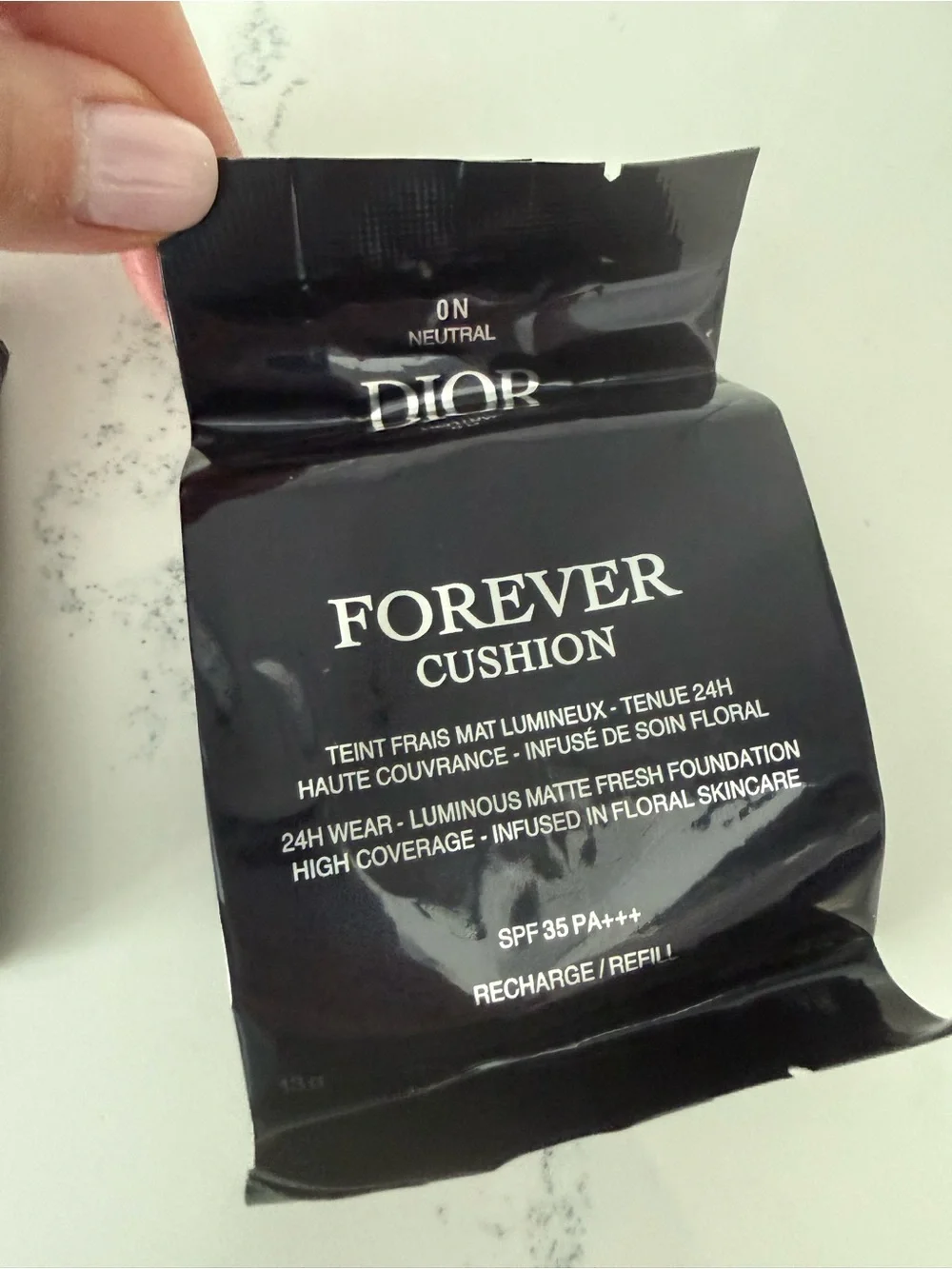 NIB DIOR FOREVER CUSHION FOUNDATION REFILL SPF35 PA ON Neutral